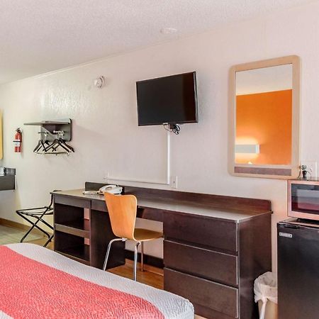 Motel 6 קלמזו מראה חיצוני תמונה
