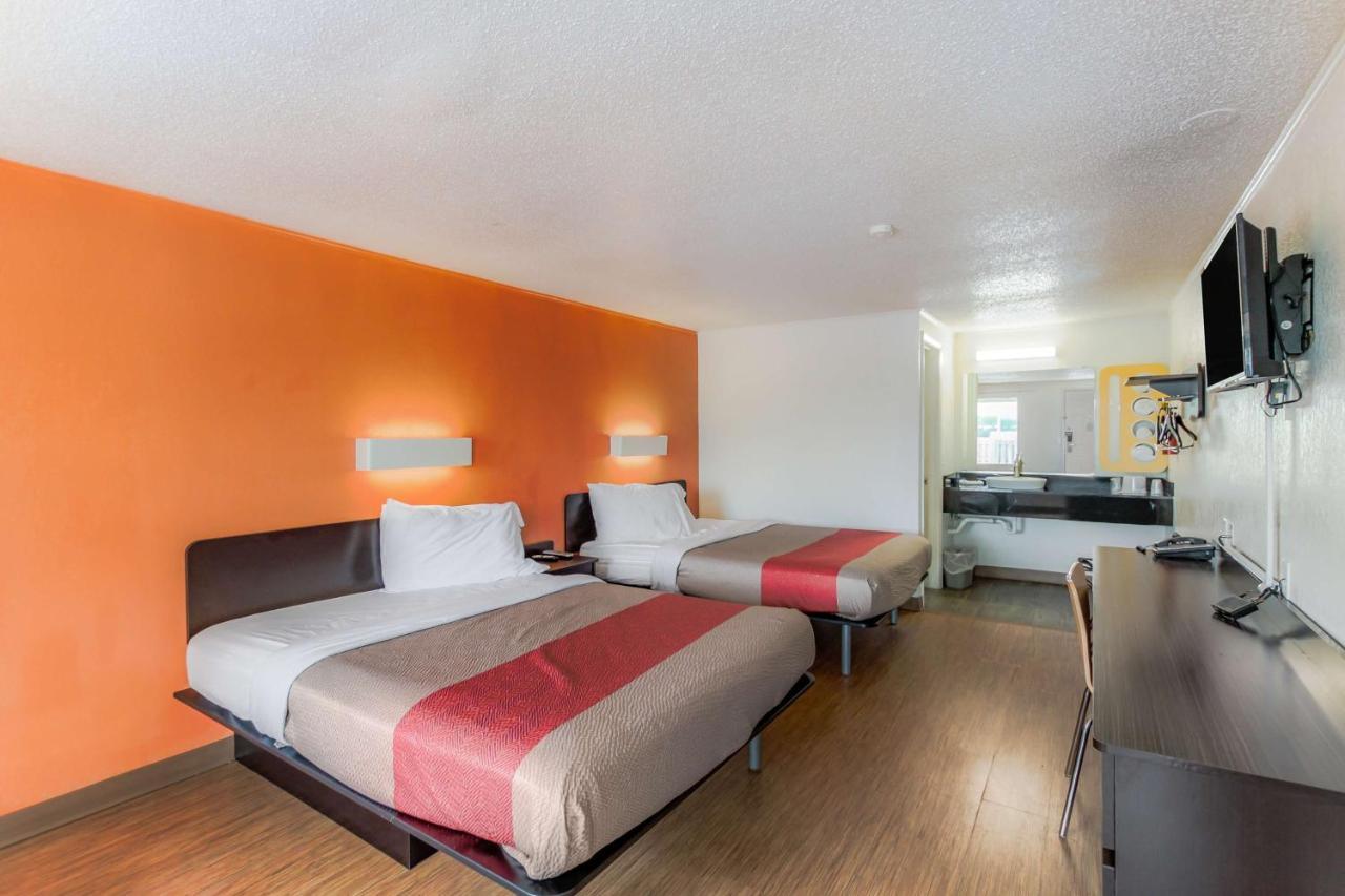 Motel 6 קלמזו מראה חיצוני תמונה