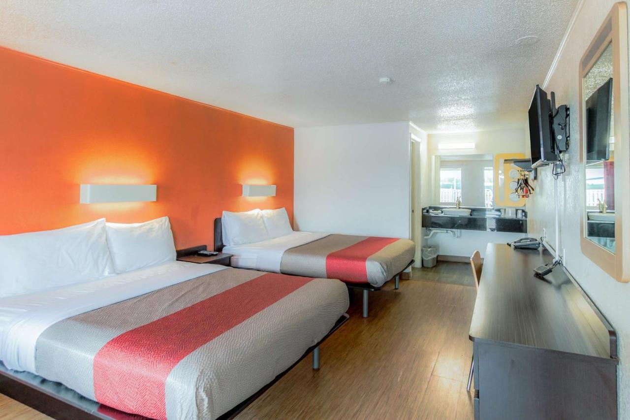 Motel 6 קלמזו מראה חיצוני תמונה
